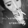 女子自制玉米馒头能剥皮颗粒分明